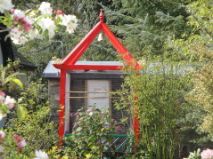 Chinese aviary complete