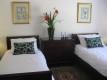 Kilmichael Deluxe Cottages - Bluebird Cottage - hall